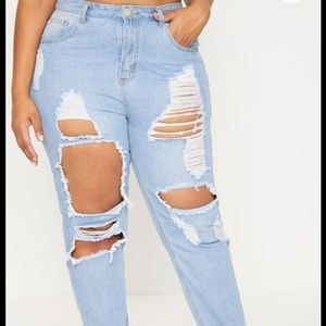 Plus Light Wash Extreme Rip Mom Jeans